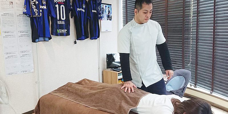 腰への施術
